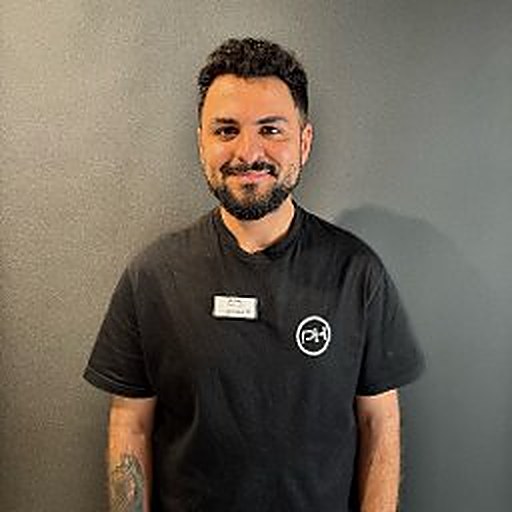 Sefkan — Apprentice Stylist bei PRIMEHAIR